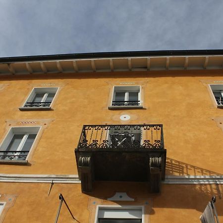 Casa Gialla Russo Exterior foto